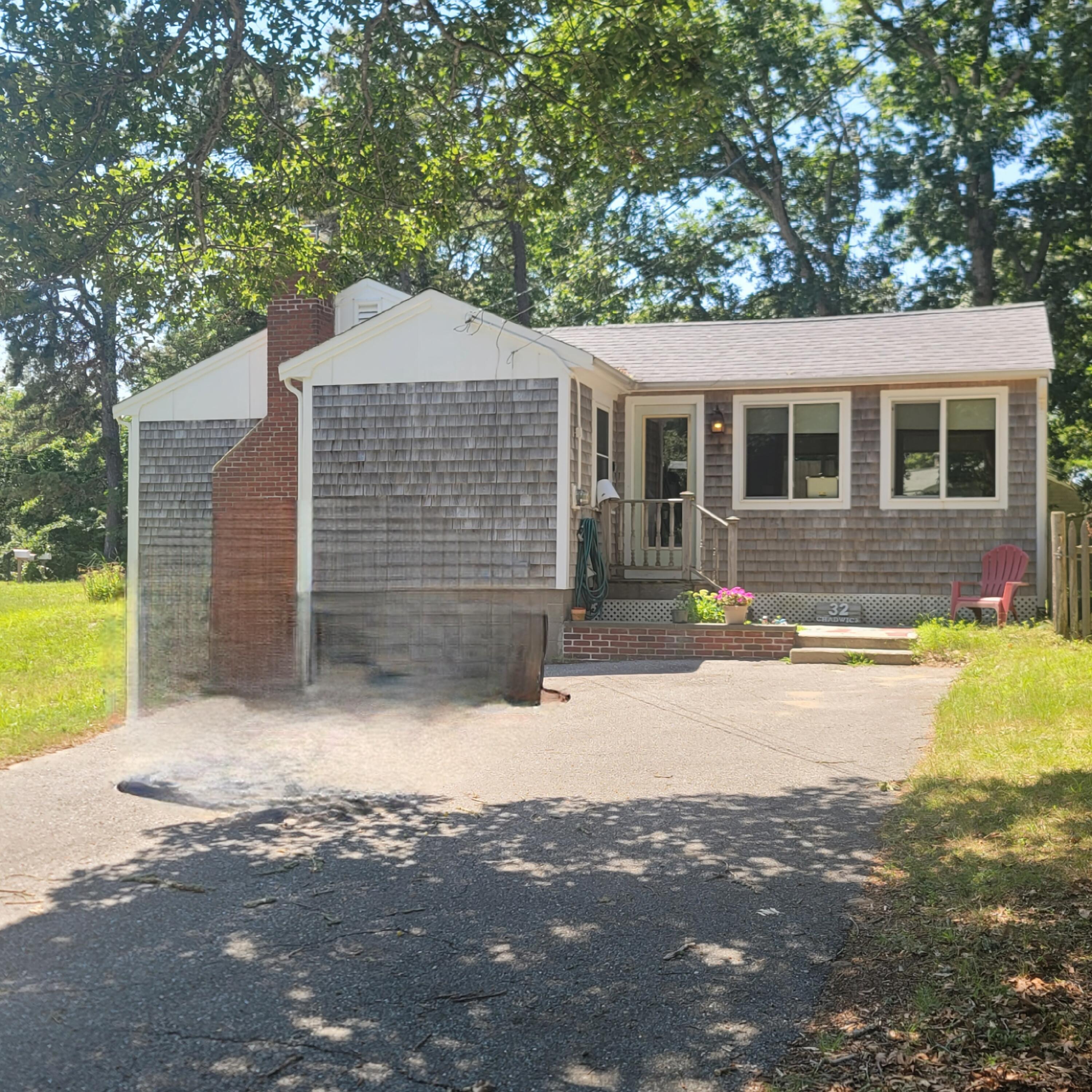 32 Chadwick Avenue Hyannis MA 02601