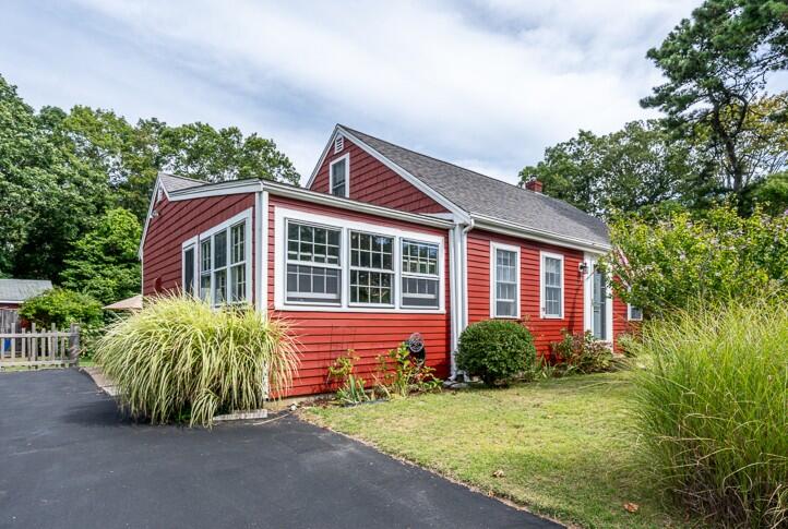 28 Bumpus Road Barnstable MA 02601