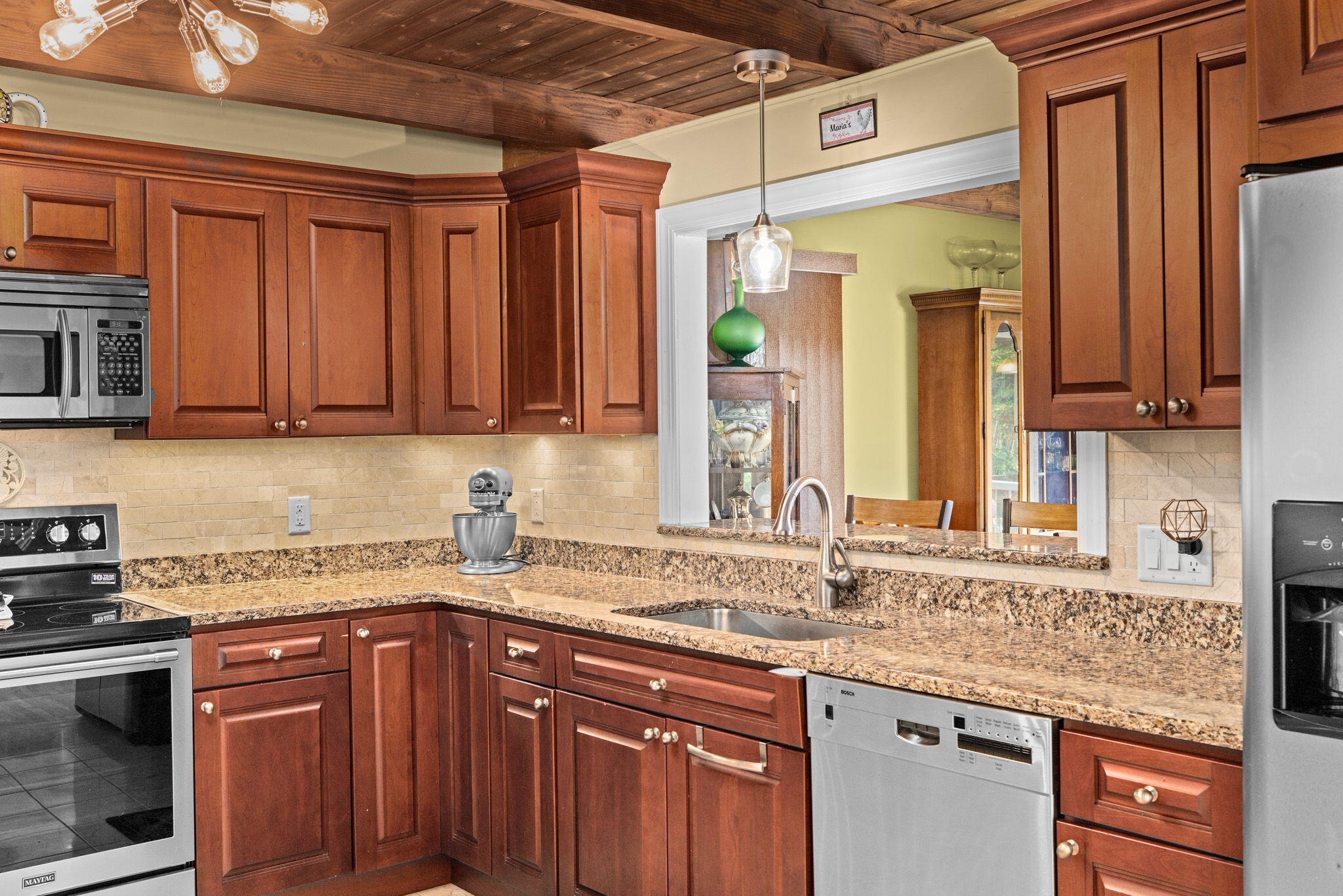 15 Nonantum Road Plymouth MA 02360