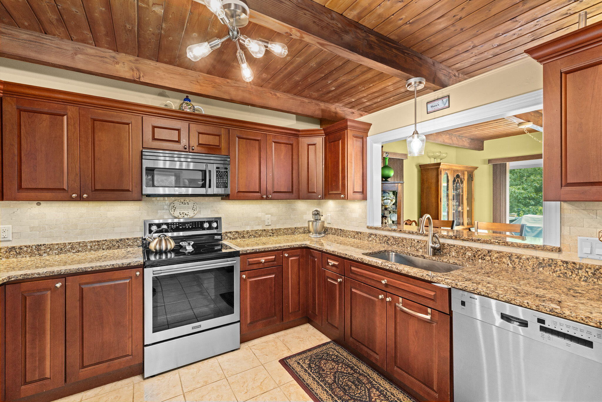 15 Nonantum Road Plymouth MA 02360