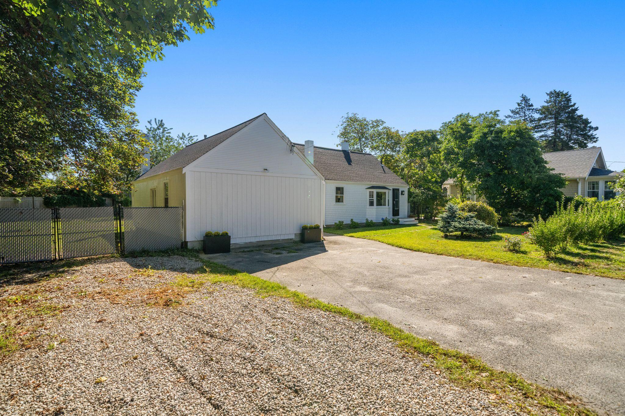 72 Grove Street Hyannis MA 02601