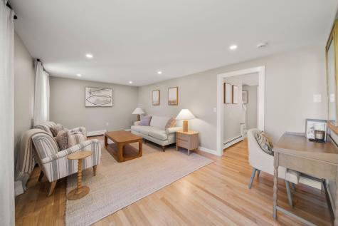 72 Grove Street Hyannis MA 02601