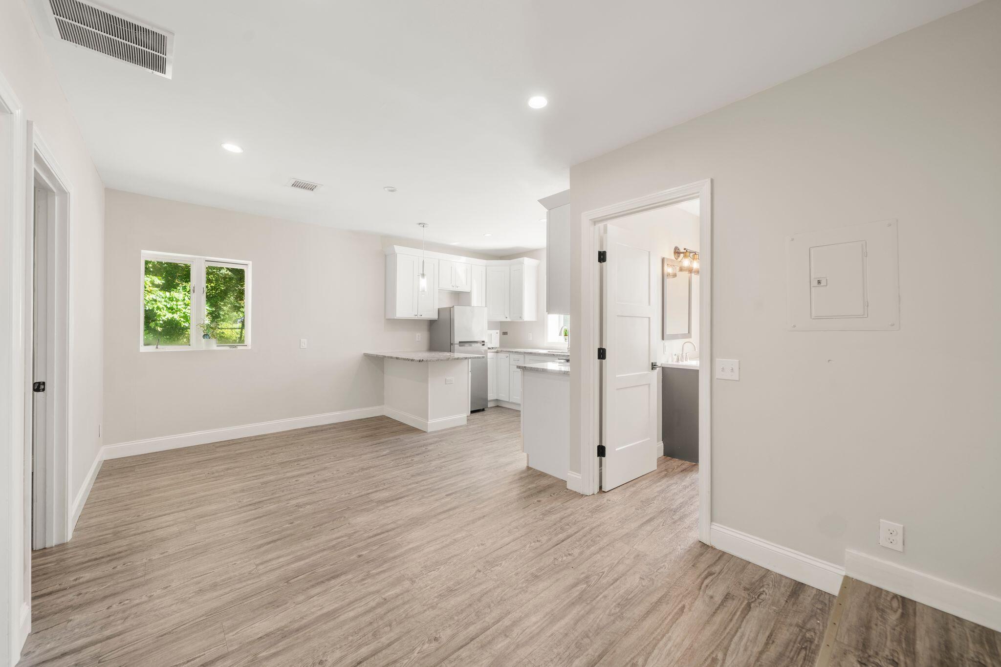 72 Grove Street Hyannis MA 02601