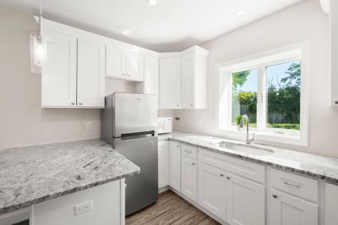 72 Grove Street Hyannis MA 02601