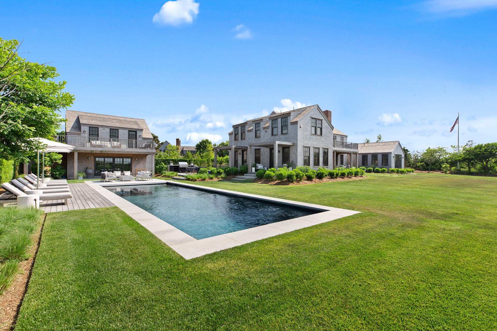 218 Cliff Road Nantucket MA 02554