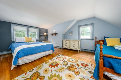 14 Oxner Road MA 02632