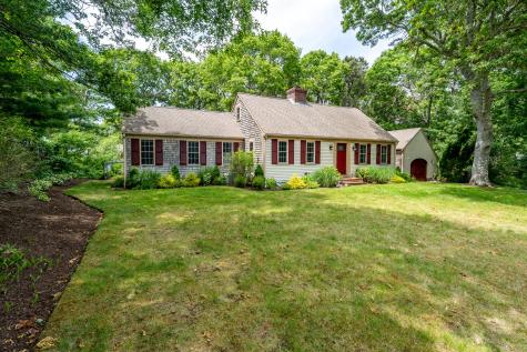 14 Oxner Road MA 02632