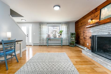 9 Avon Drive Sandwich MA 02563