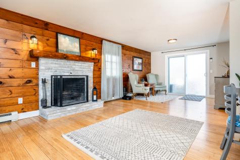 9 Avon Drive Sandwich MA 02563