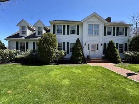 12 Gordon Lane Yarmouth MA 02675