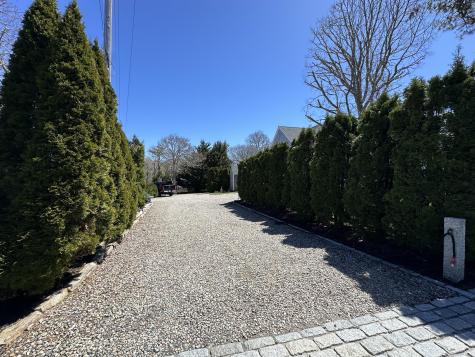 12 Gordon Lane Yarmouth MA 02675