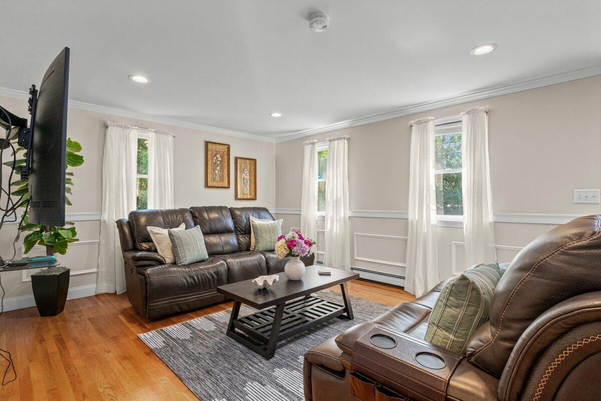 72 Bassett Lane Dennis MA 02639