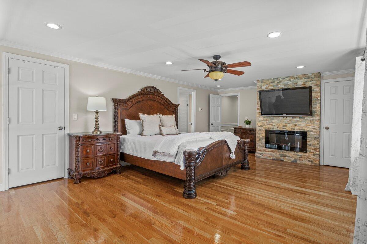 72 Bassett Lane Dennis MA 02639