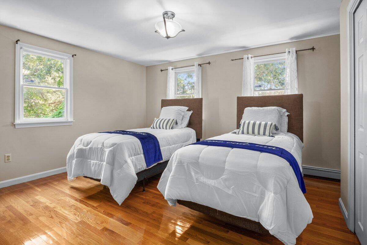 72 Bassett Lane Dennis MA 02639