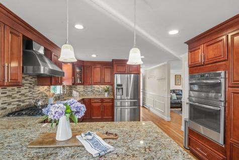 72 Bassett Lane Dennis MA 02639