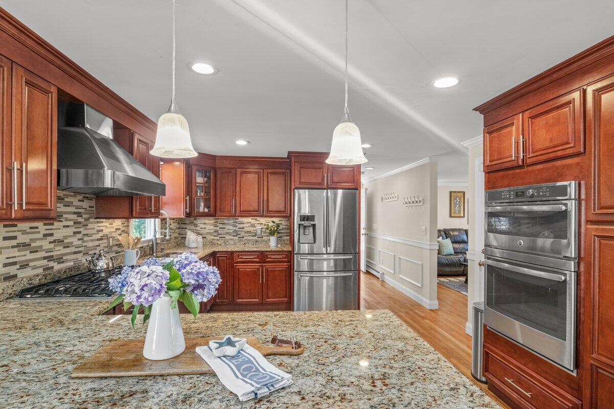 72 Bassett Lane Dennis MA 02639