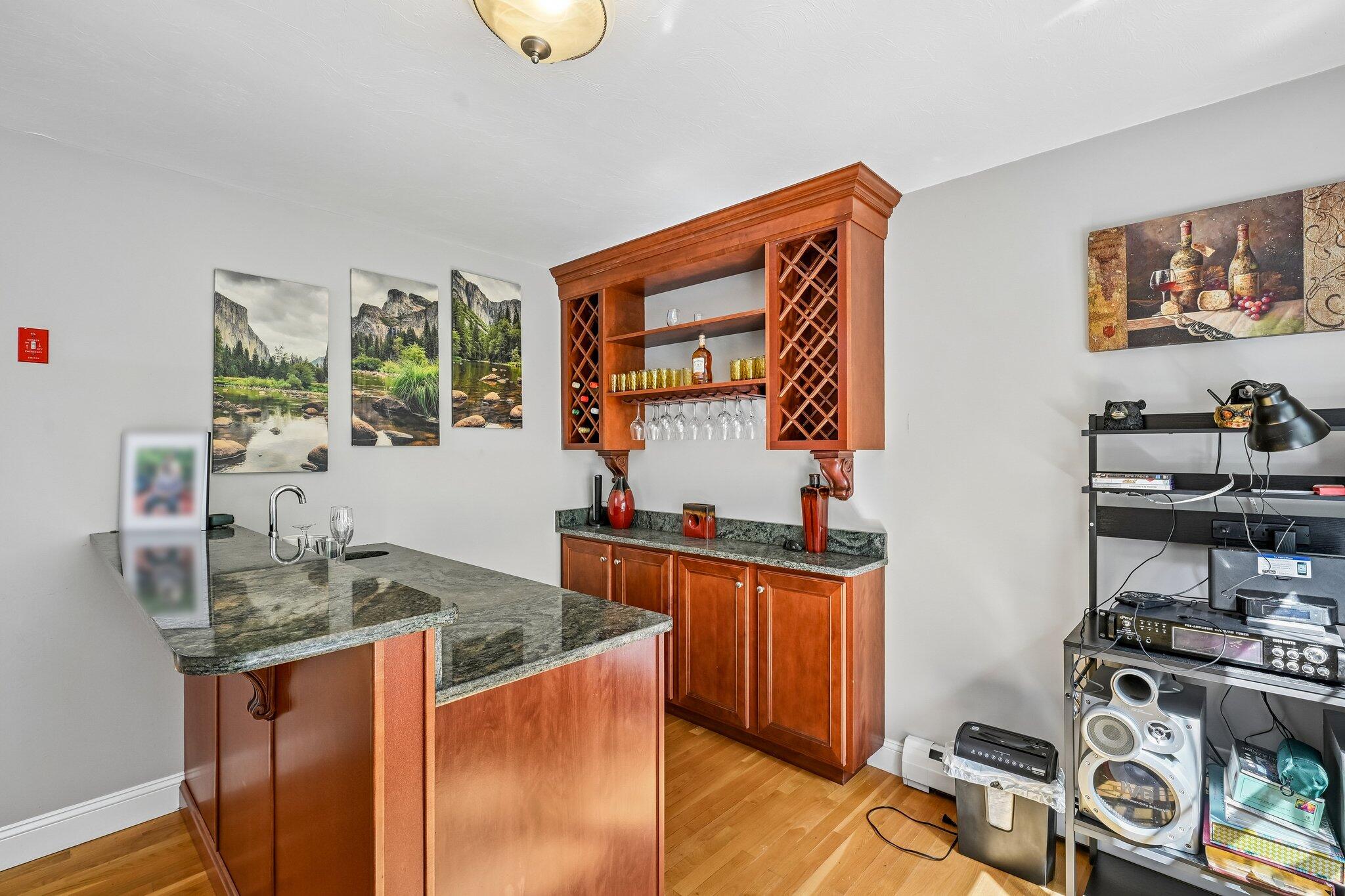 8 Tiffany Road Bourne MA 02532