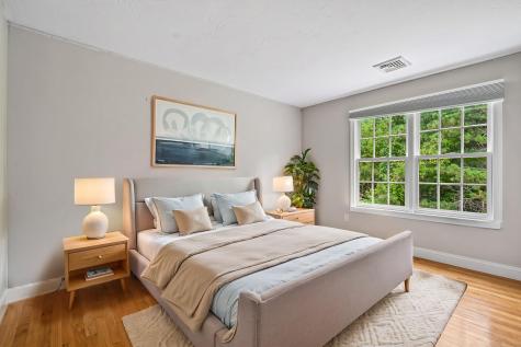 8 Tiffany Road Bourne MA 02532