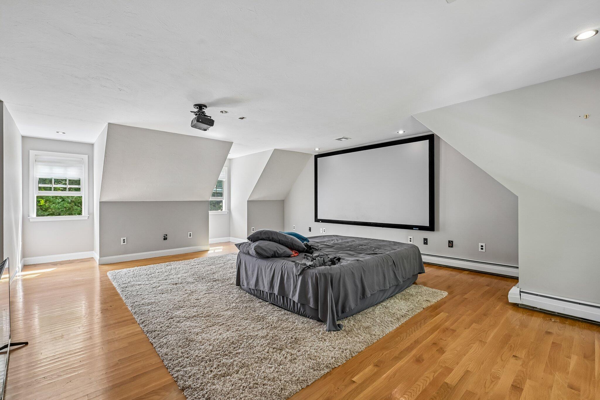 8 Tiffany Road Bourne MA 02532