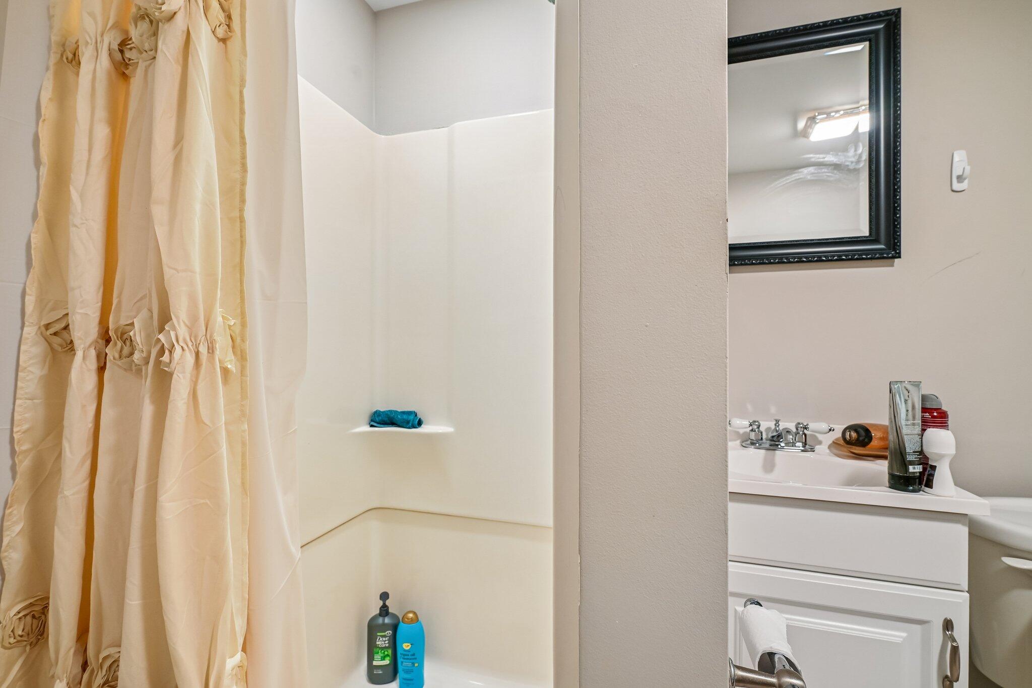 8 Tiffany Road Bourne MA 02532