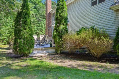 8 Tiffany Road Bourne MA 02532