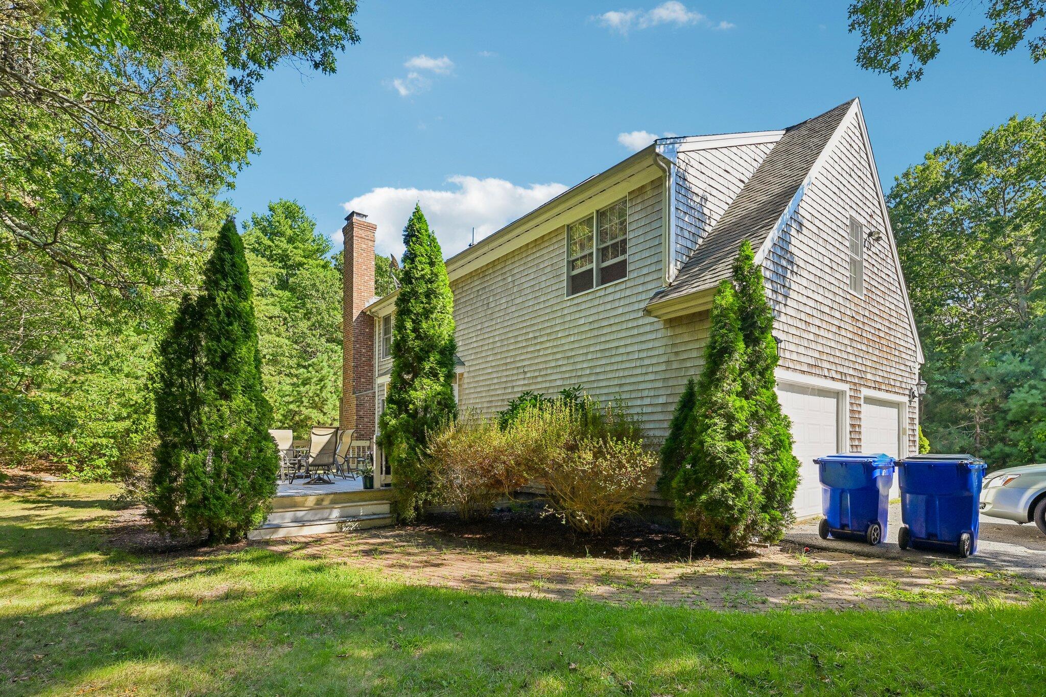 8 Tiffany Road Bourne MA 02532