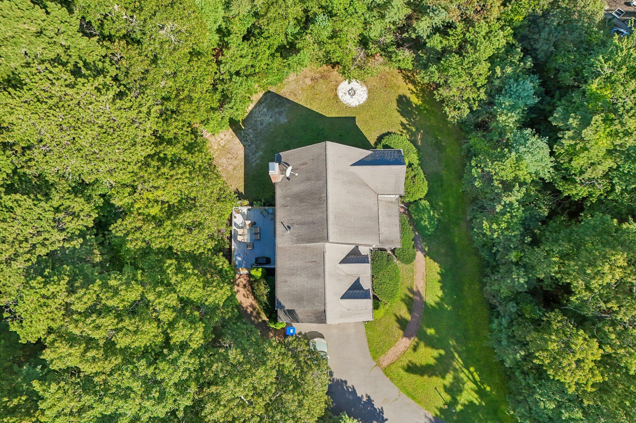8 Tiffany Road Bourne MA 02532
