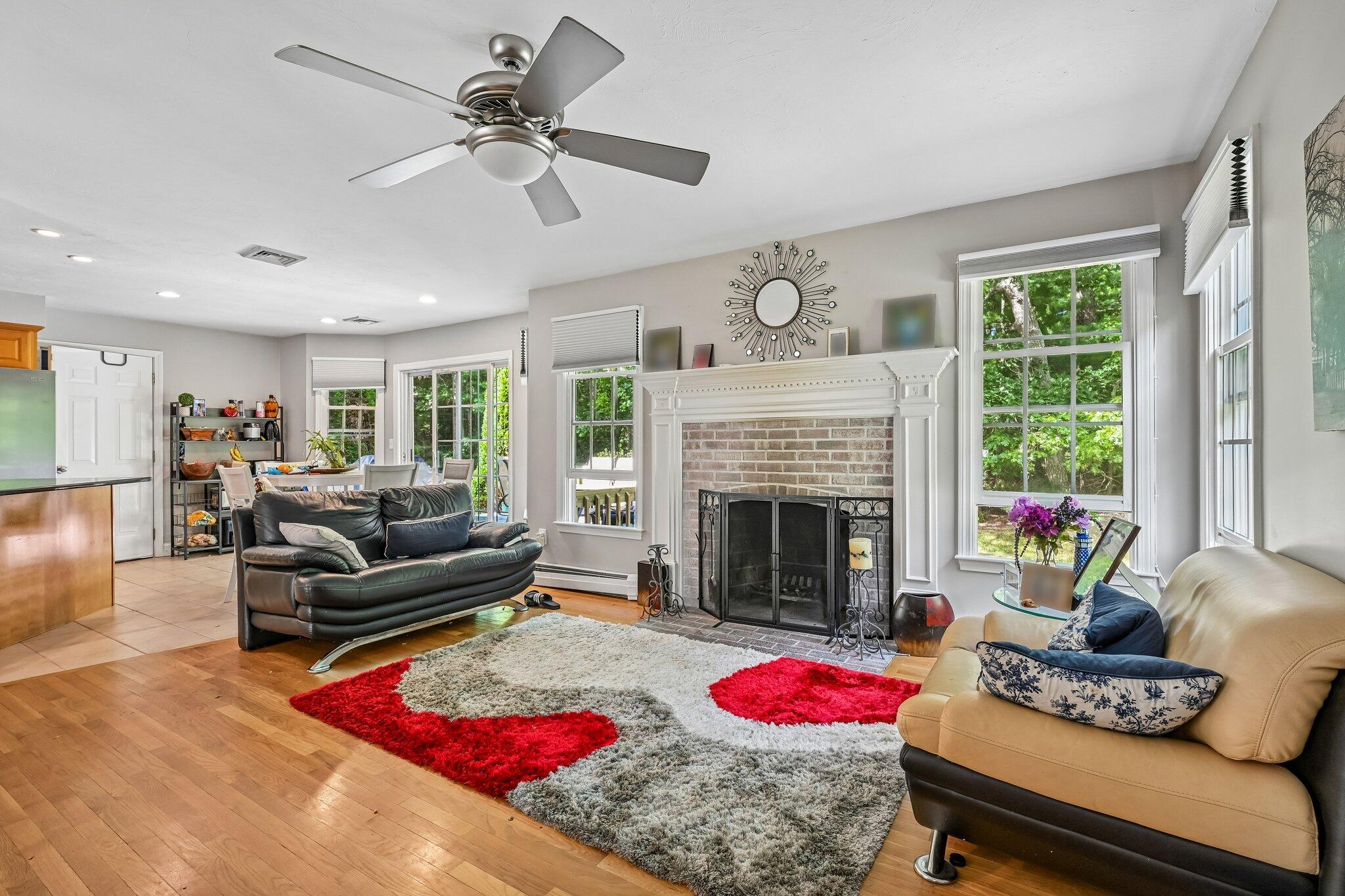 8 Tiffany Road Bourne MA 02532