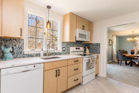 4 Quail Hill Road Bourne MA 02559