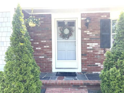 90 Castlewood Circle Barnstable MA 02601