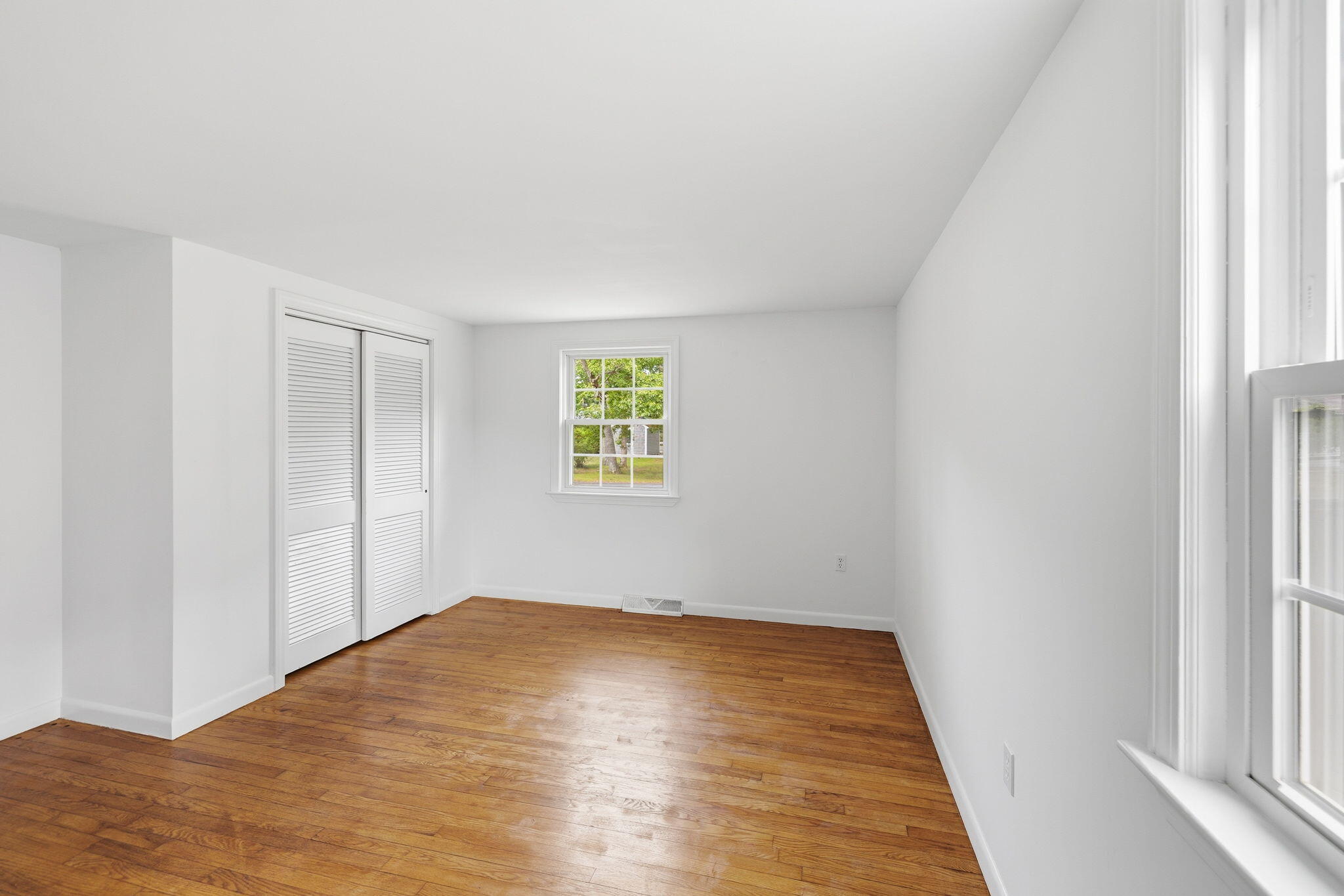 90 Castlewood Circle Hyannis MA 02601