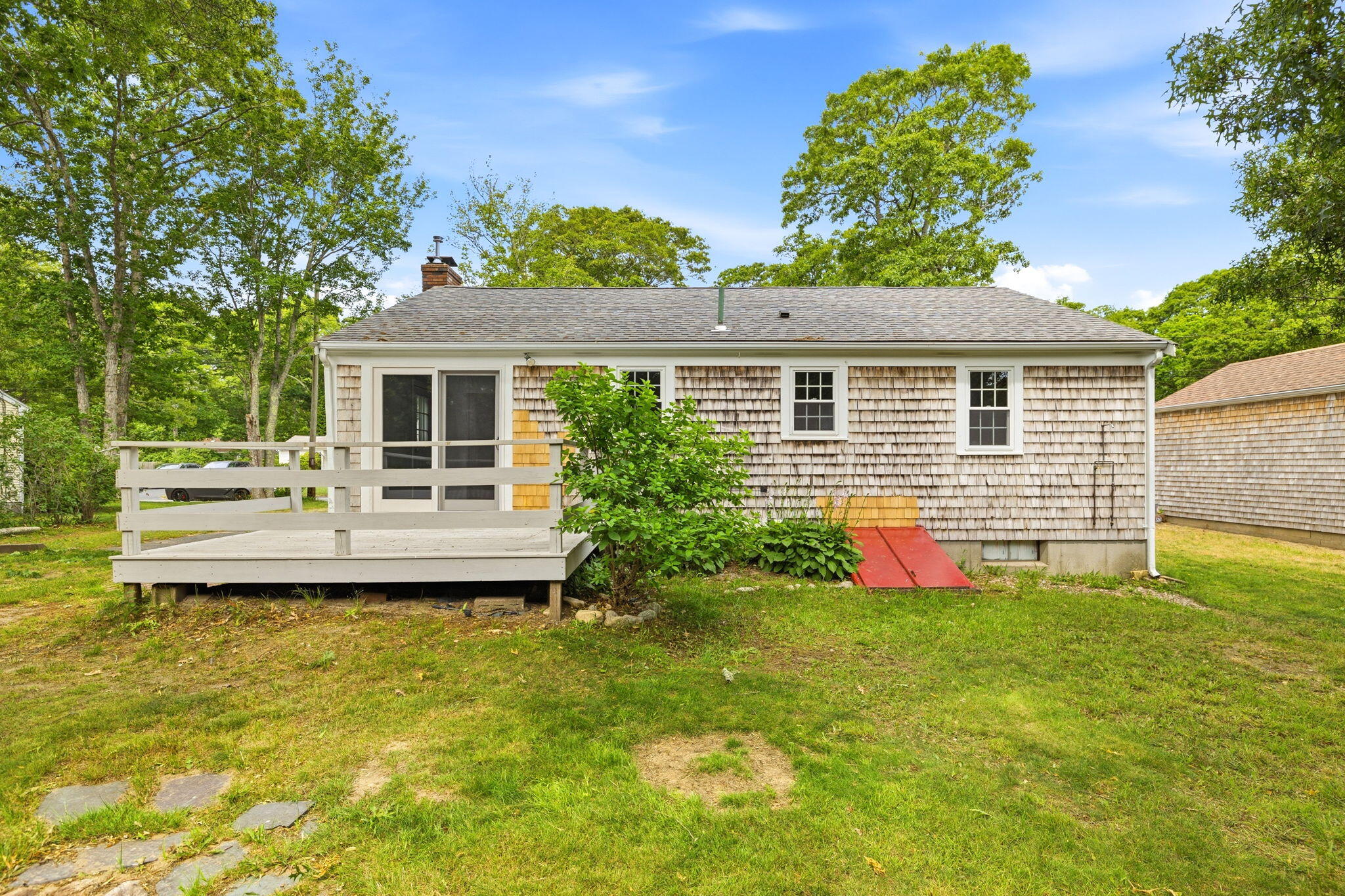90 Castlewood Circle Hyannis MA 02601