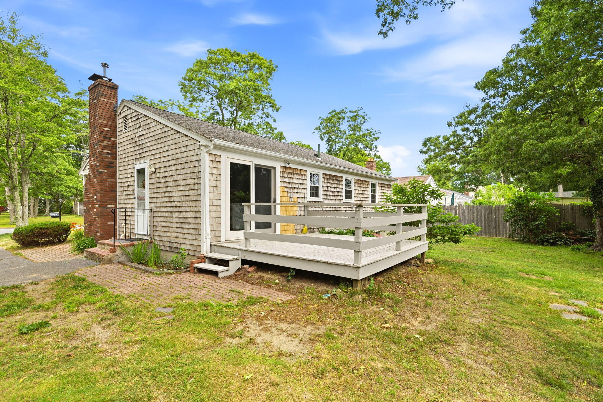 90 Castlewood Circle Hyannis MA 02601