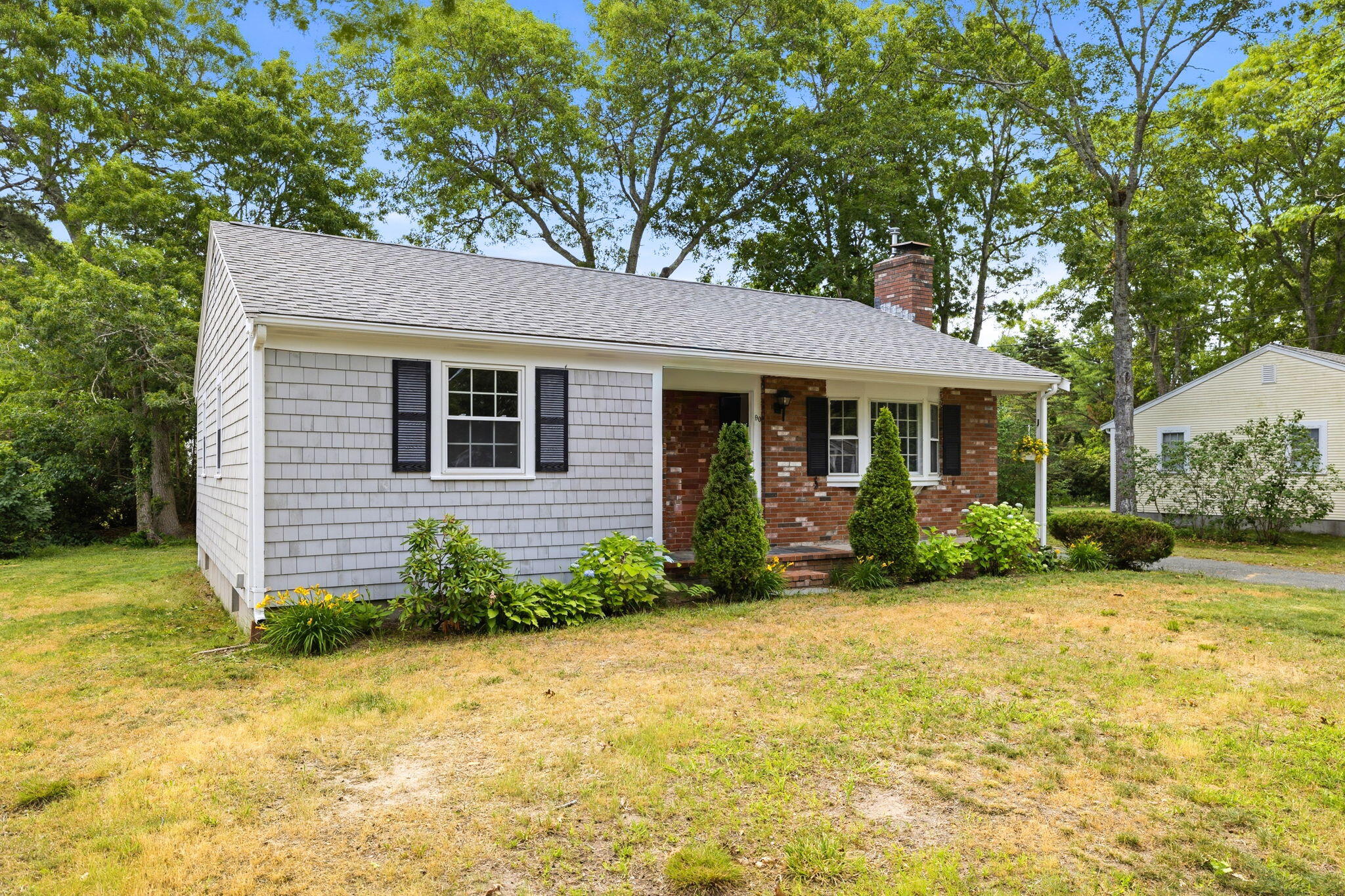 90 Castlewood Circle Hyannis MA 02601