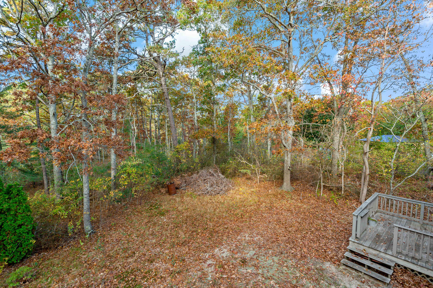 23 Lakeview Drive Mashpee MA 02649