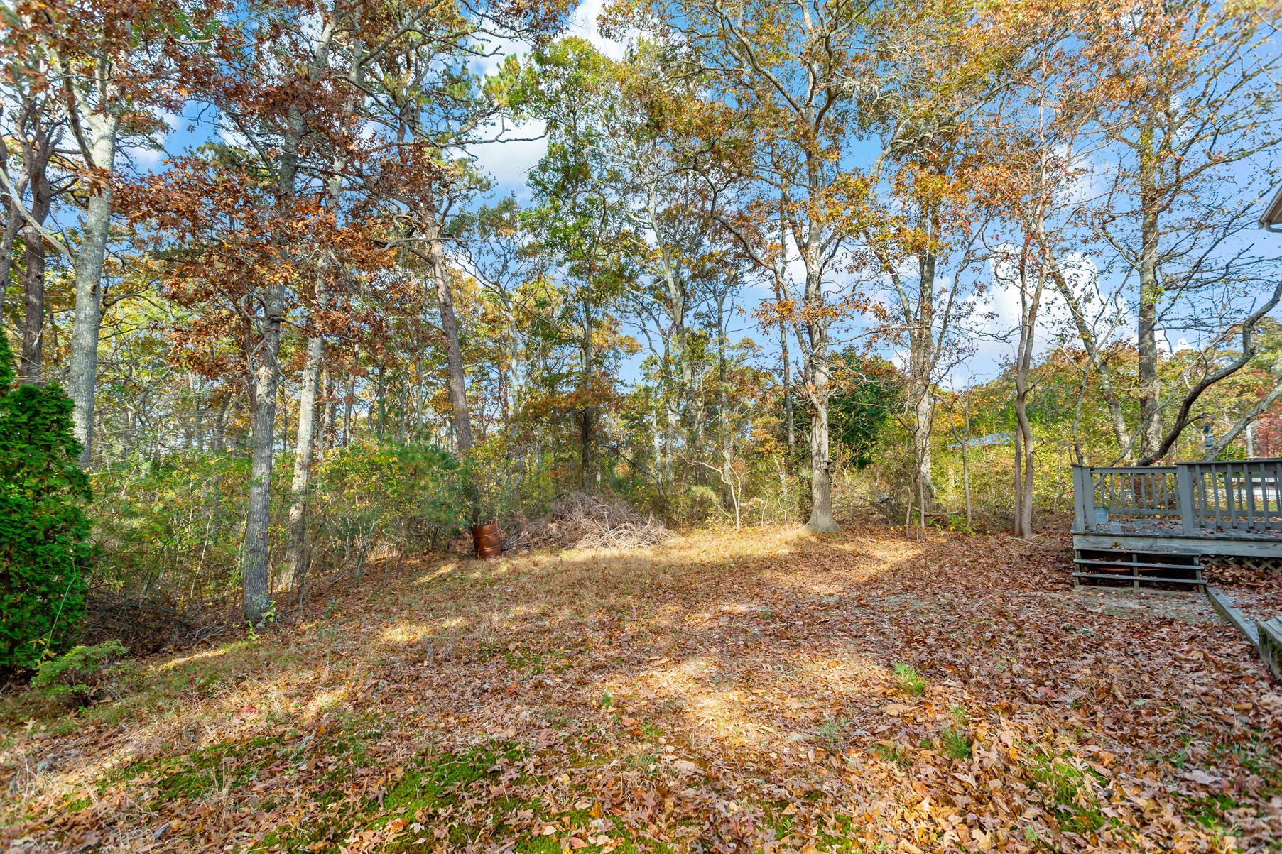 23 Lakeview Drive Mashpee MA 02649