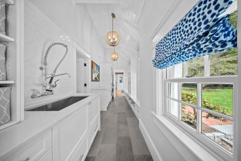 858 Main Street Dennis MA 02638