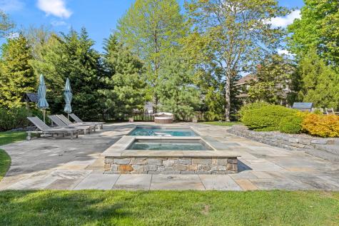 858 Main Street Dennis MA 02638