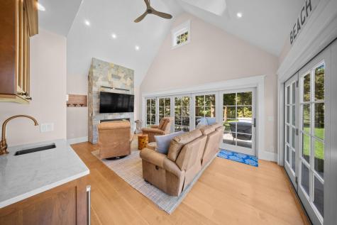 858 Main Street Dennis MA 02638