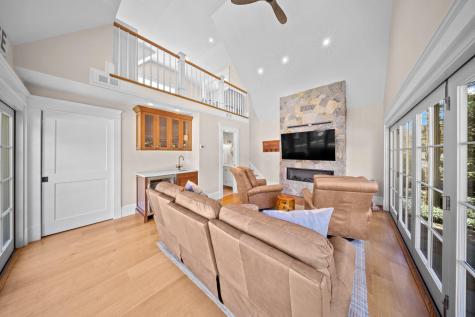 858 Main Street Dennis MA 02638