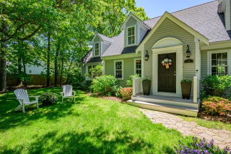 19 Coveview Drive Yarmouth MA 02664