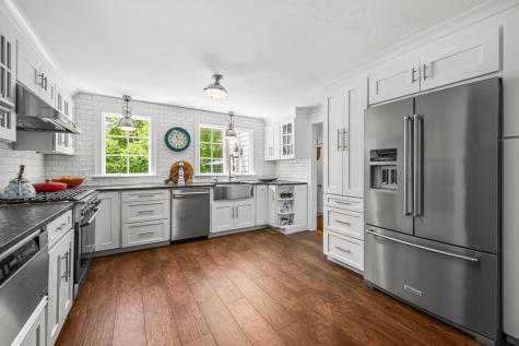 19 Coveview Drive Yarmouth MA 02664