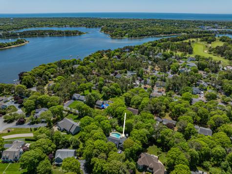 19 Coveview Drive Yarmouth MA 02664