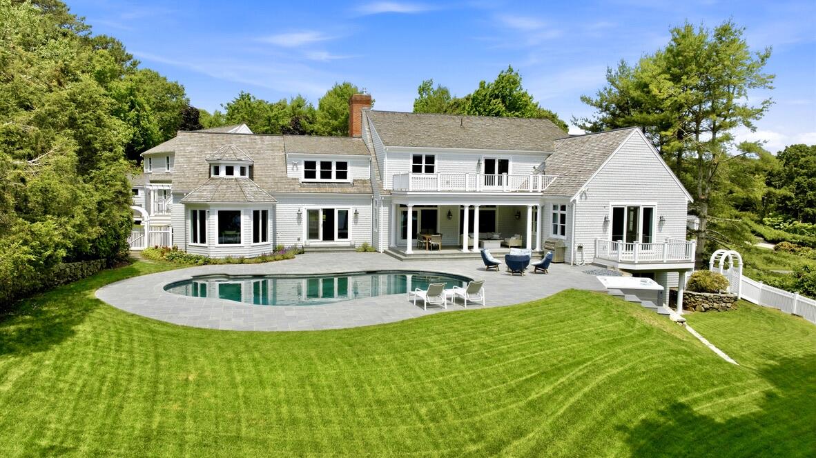 375 Baxters Neck Road Marstons Mills MA 02648