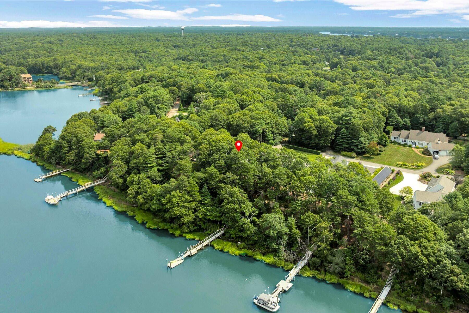 132 Bay Road Cotuit MA 02635