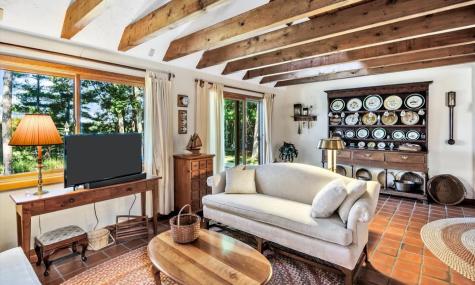 132 Bay Road Cotuit MA 02635