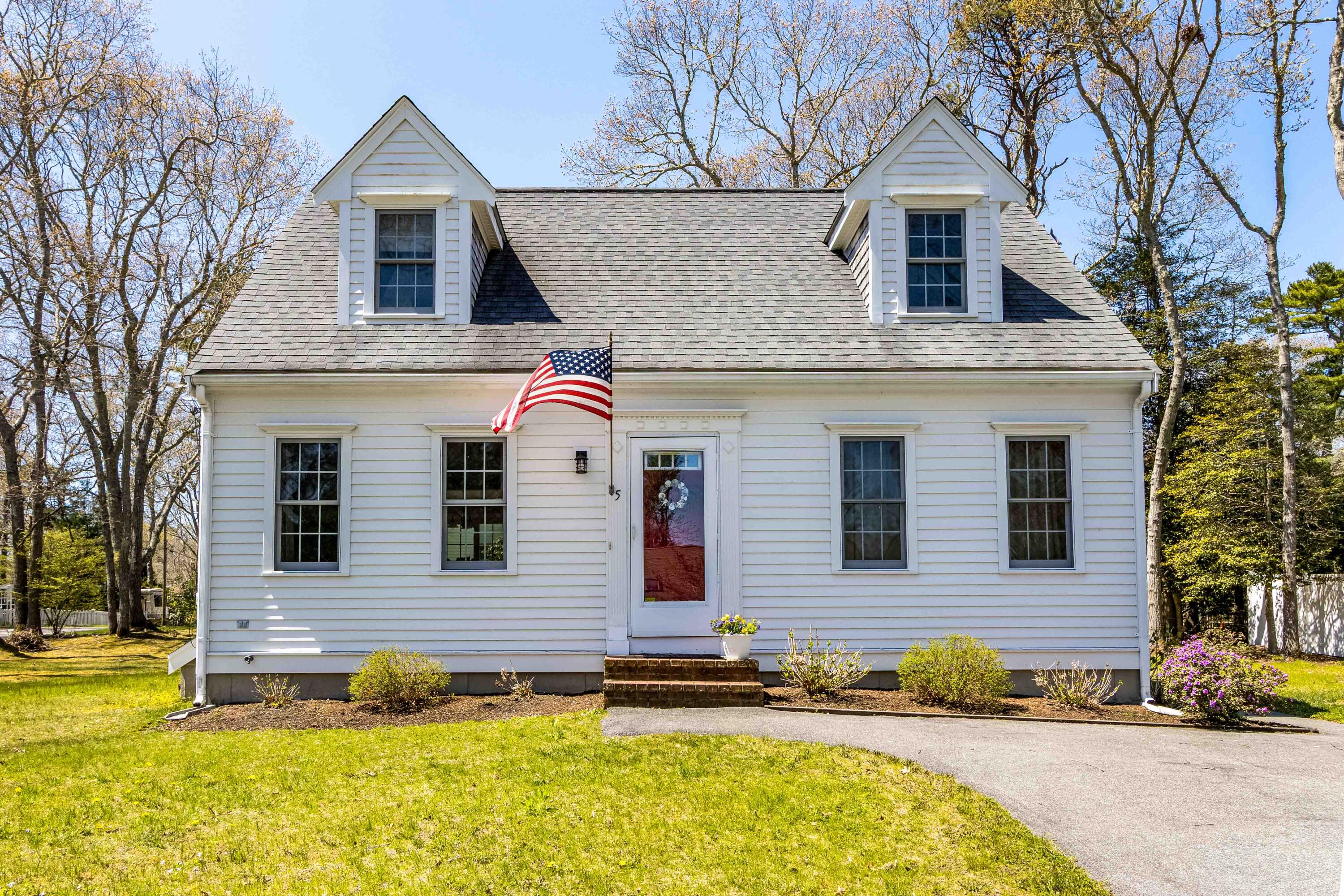 5 Raspberry Lane Barnstable MA 02648