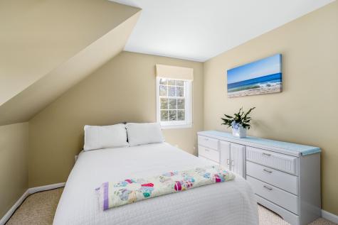5 Raspberry Lane Barnstable MA 02648
