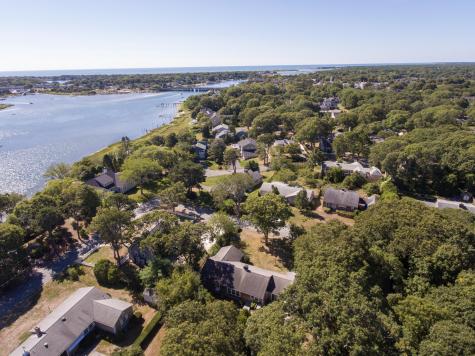 18 Turner Lane Yarmouth MA 02664