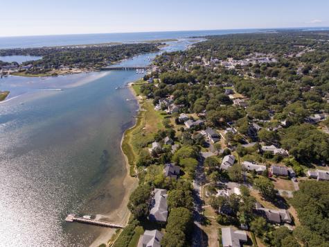 18 Turner Lane Yarmouth MA 02664